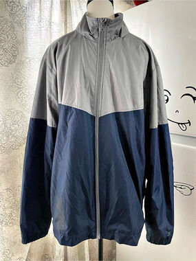 Starter Color Block Windbreaker Size Large Like New